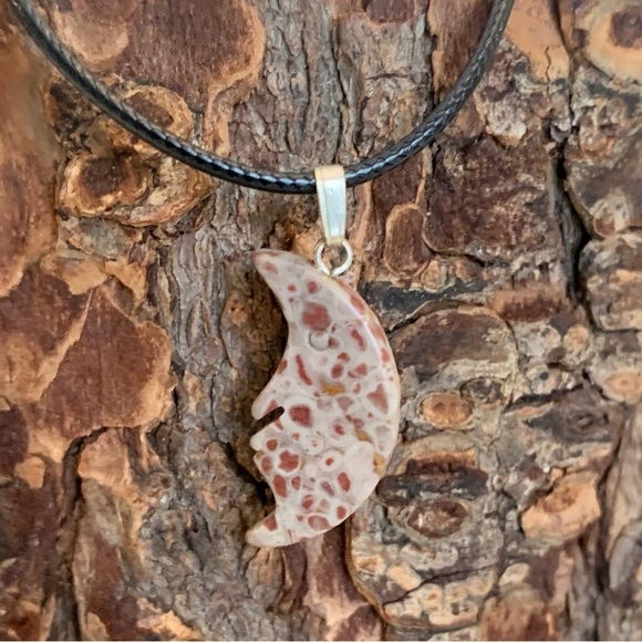 Crescent Moon Necklace Other - Fossil Stone Crescent Man in Moon Face Pendant Necklace Polished Half Moon 20"
